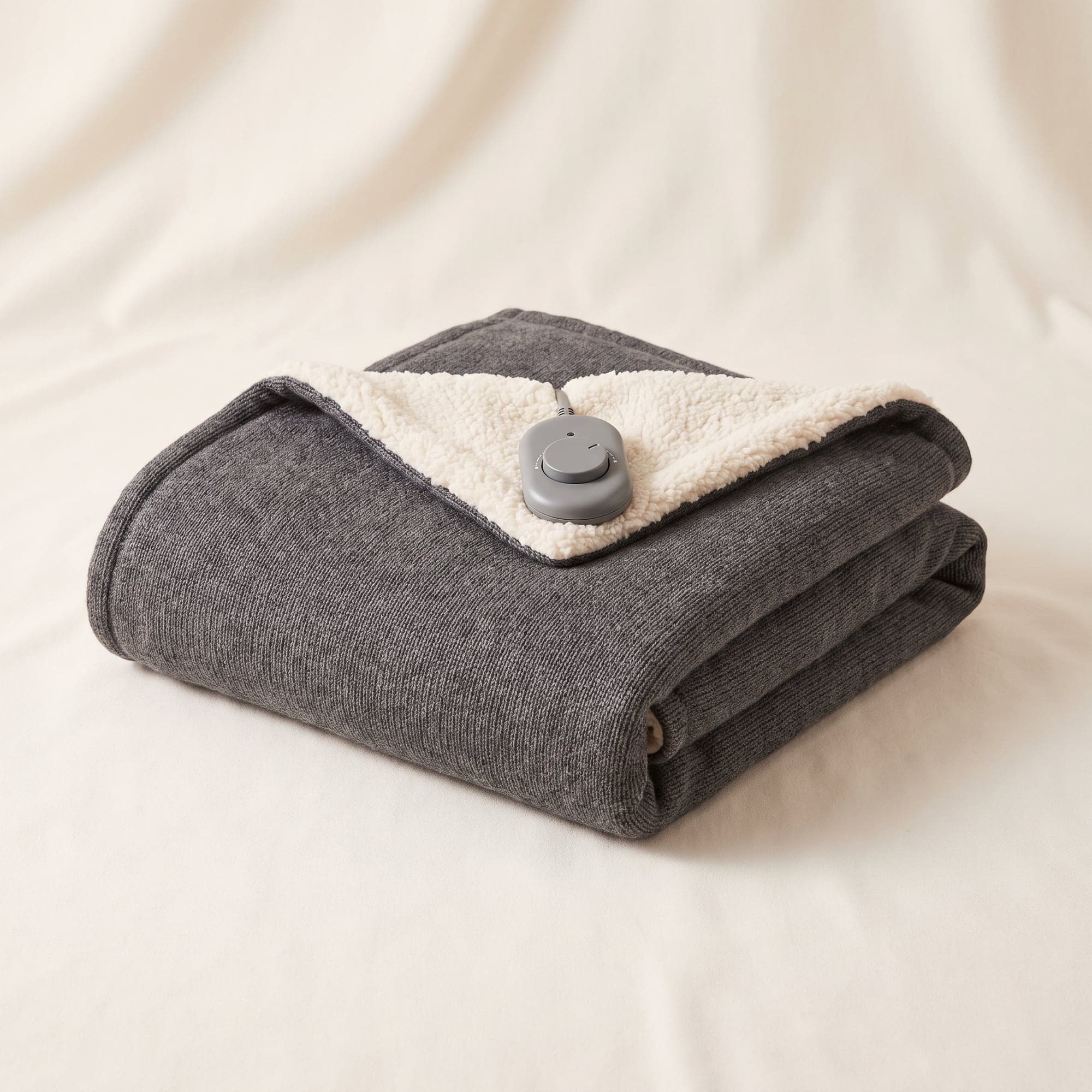 Cocoon Heated Throw
